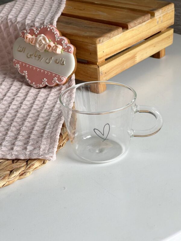 فنجان پیرکس چای طرح دار مدل مونیکا- طرح قلب توخالی