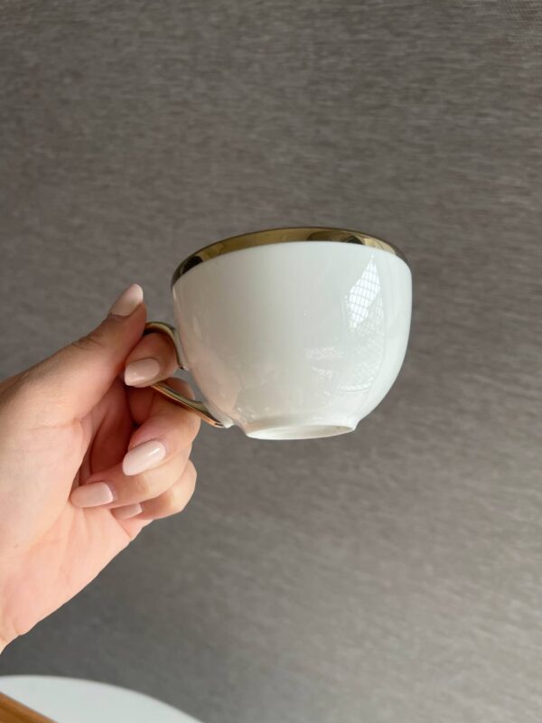 سرویس فنجان نعلبکی چایخوری چینی سفید لبه طلایی لایت